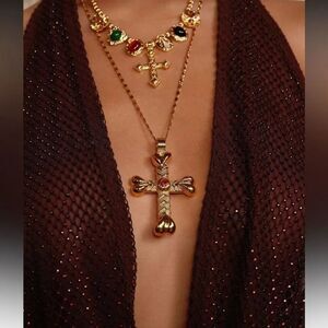 Diamond Cross Necklace Q232